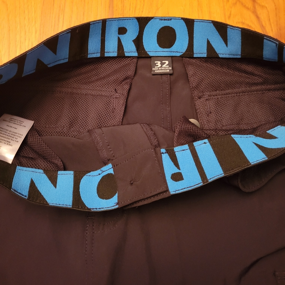 Men's Iron Co. Black Cargo Golf Shorts - Picture 6 of 6